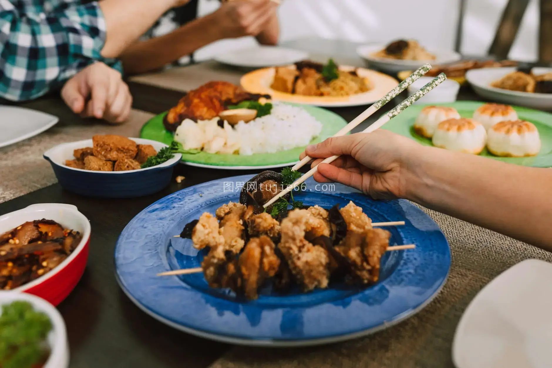 亚洲美食筷子味蕾之旅图片