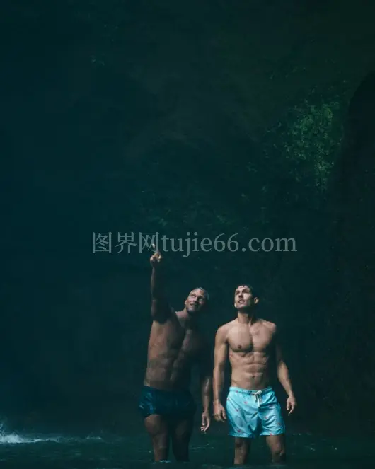 巴厘岛洞穴探险奇观