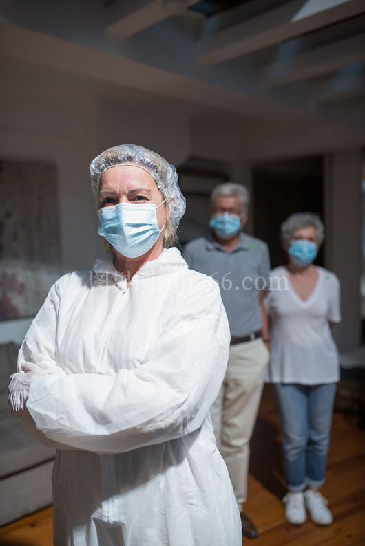 医者防护照护长者安全关怀