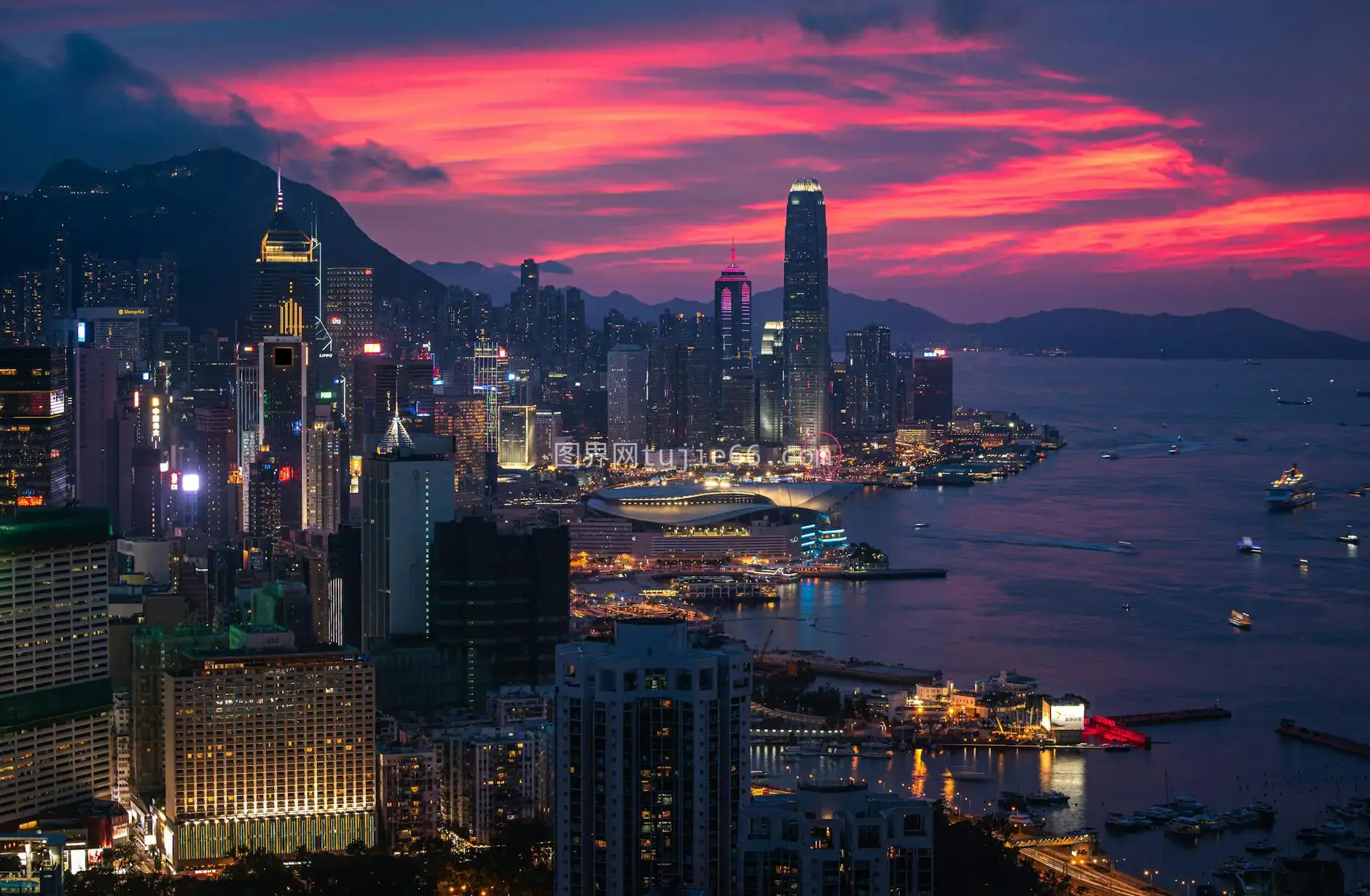 香港夜幕摩天城景图片