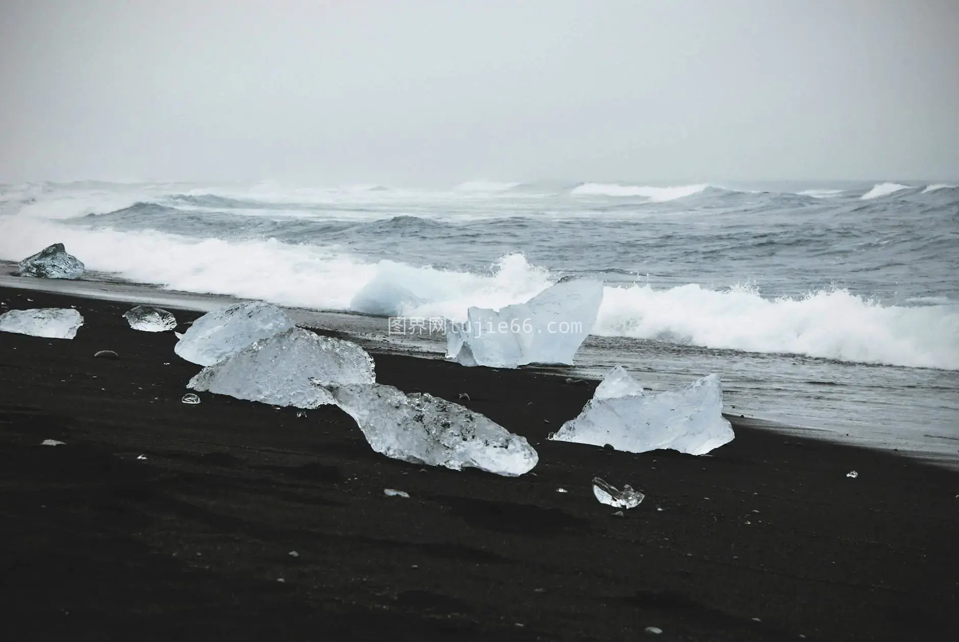 冰山沙滩海浪冬季壮观景致图片