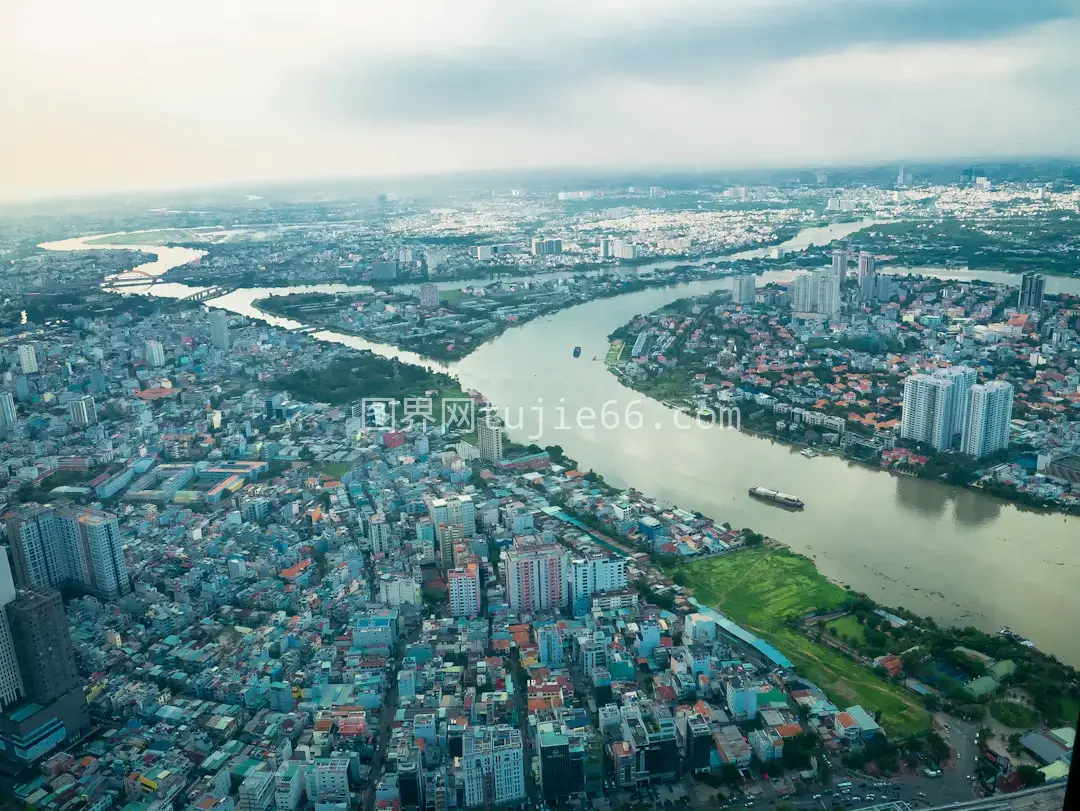 城市建筑空中白昼景图片