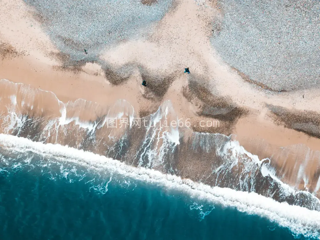 空中俯瞰海岸摄影风光图片