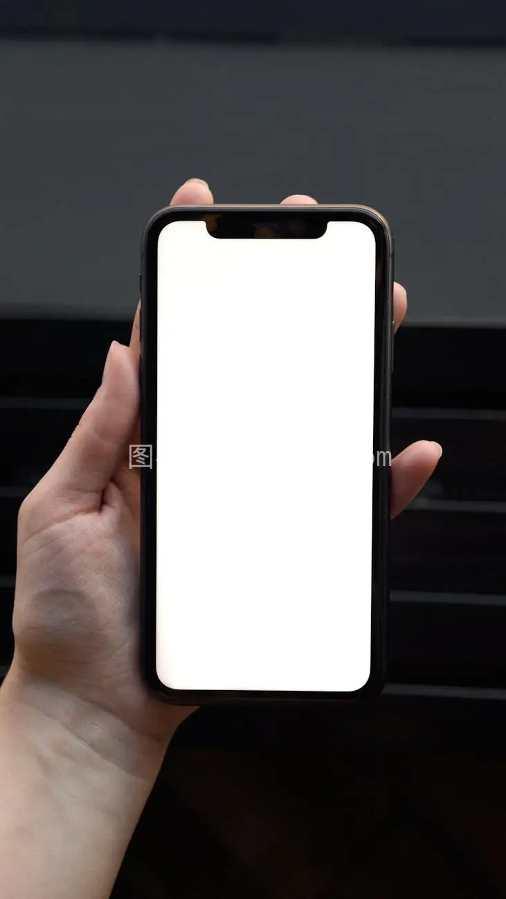 手持空白手机屏幕样图图片