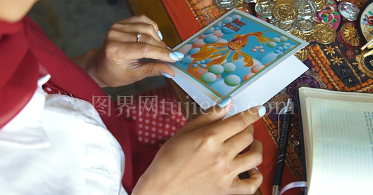 女性波斯新年贺卡