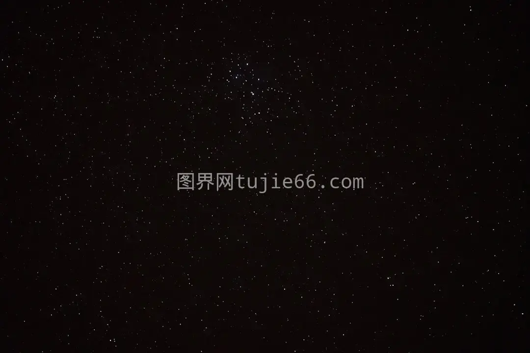 夜空繁星璀璨映夜色图片