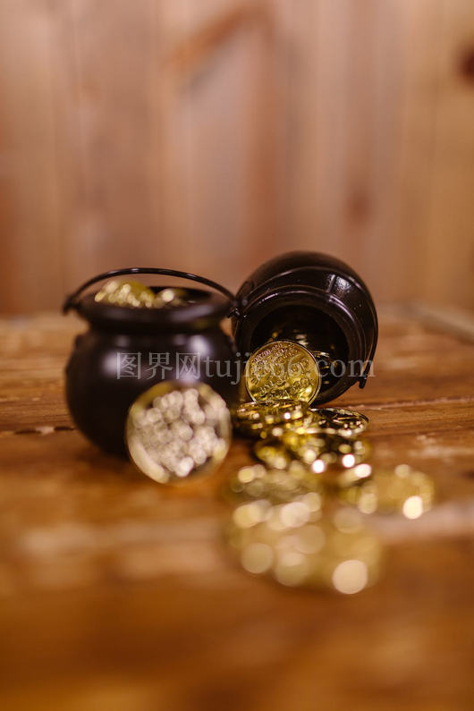 金币罐子圣帕特里克节寓意幸运繁荣