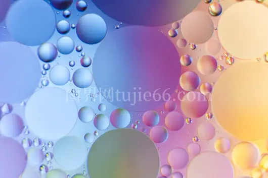 蓝色白色圆形插画作品