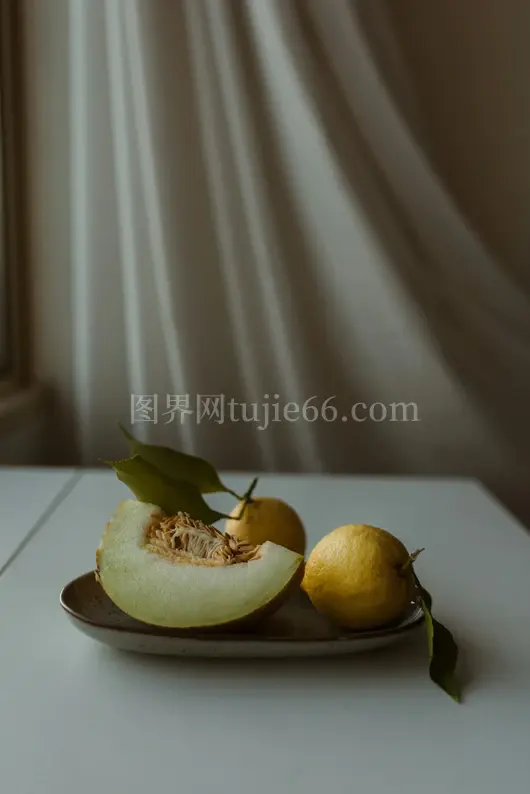 桌上窗边果盘美图