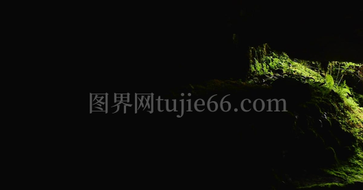 洞穴探险神秘之旅