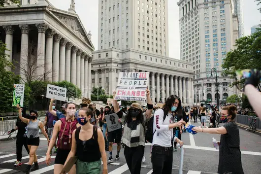 抗议者街头游行社会正义