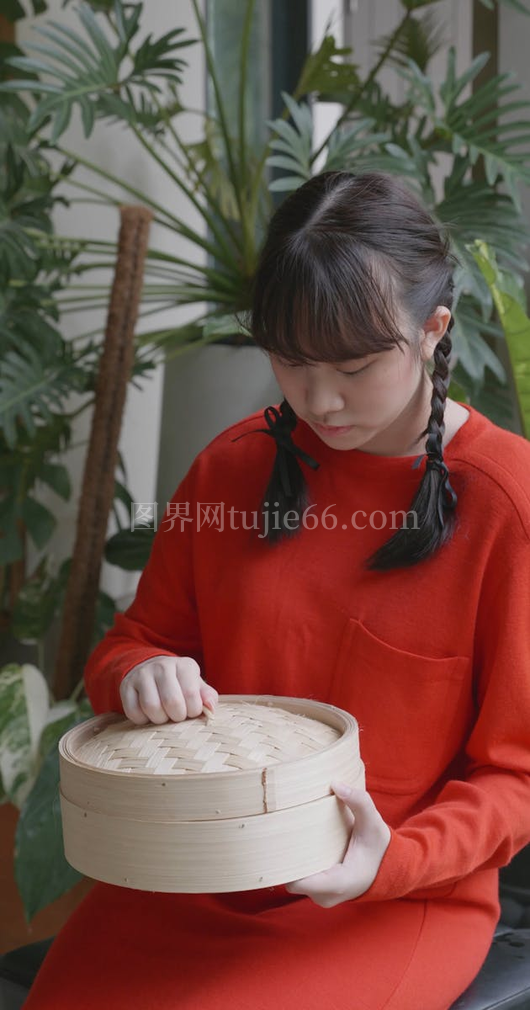 木锅饺子美食呈现