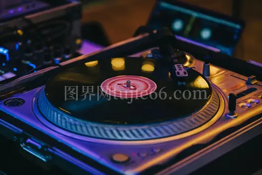 时尚黑色灰色DJ转盘设计精选
